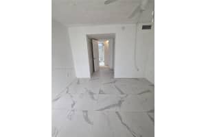 2000 Biarritz Dr 202 Miami Beach, FL 33141 - MLS#A11928232