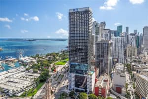 398 Ne 5th St 4616, Miami