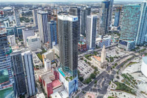 398 Ne 5th St 4616 Miami, FL 33132 - MLS#A11928248