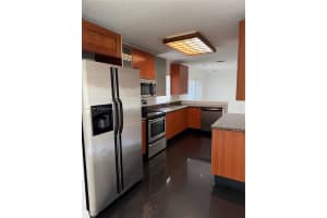 5588 Nw 102nd Ct 0 Doral, FL 33178 - MLS#A11928249