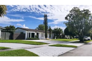 10511 Sw 122nd Ct Miami, FL 33186 - MLS#A11928274