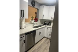 7980 Nw 50th St 201 Lauderhill, FL 33351 - MLS#A11928277