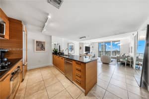 50 Biscayne, 50 Biscayne Blvd APT 3311, Miami, FL 33132, - MLS#A11928289