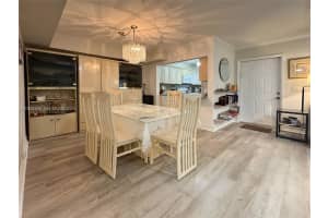 501 Blue Heron Dr 220-a Hallandale Beach, FL 33009 - MLS#A11928308