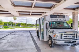 1401 SW 128th Terrace APT 305H, Pembroke Pines, FL 33027, - MLS#A11928337