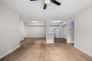 6976 SW 39th St APT G102, Davie, FL 33314, - MLS#A11928365