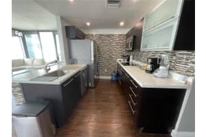 The Ivy, 90 SW 3rd St APT 4404, Miami, FL 33130, - MLS#A11928375