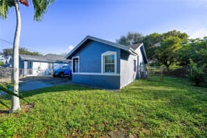 634 Nw 15th Ave Fort Lauderdale, FL 33311 - MLS#A11928383