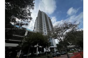 Neo Lofts, 10 SW South River Dr #812, Miami, FL 33130, - MLS#A11928454