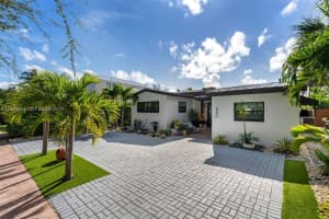 550 W 51st St, Miami Beach