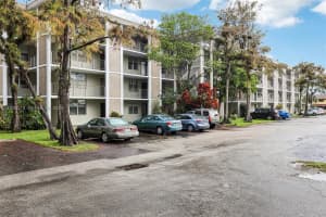 2900 Nw 48th Ter 115 Lauderdale Lakes, FL 33313 - MLS#A11928515