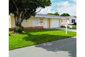 5709 Nw 64th Way Tamarac, FL 33321 - MLS#A11928544