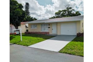 5709 Nw 64th Way Tamarac, FL 33321 - MLS#A11928544