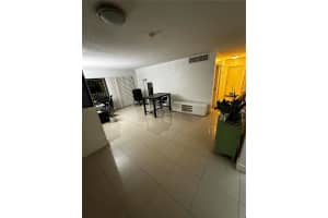 4300 Nw 79th Ave 2f, Doral