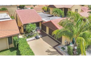 1057 Ne 202nd Ln Miami, FL 33179 - MLS#A11928556