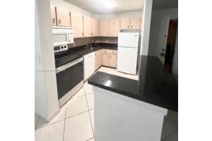 10717 Cleary Blvd 206, Plantation