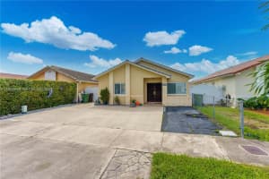 MLS# A11928649, Hialeah, Florida 33016