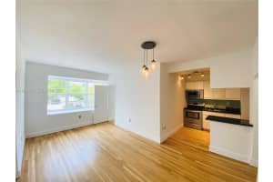 6881 Bay Dr 11 Miami Beach, FL 33141 - MLS#A11928685