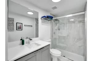 9470 Tangerine Pl APT 207, Davie, FL 33324, Sold 02/02/26