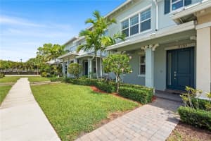 1030 Eucalyptus Dr Unit 2, Hollywood, FL 33021, Sold 02/04/26