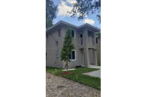 MLS# A11928746, Hollywood, Florida 33024