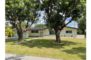8265 Sw 149th Dr, Palmetto Bay 8265 Sw 149th Dr, Palmetto Bay