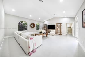 1033 Almeria Ave 0 Coral Gables, FL 33134 - MLS#A11928755