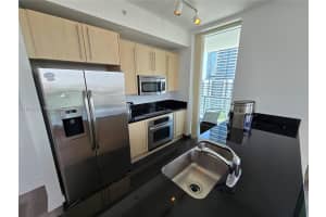 79 SW 12th St Apt 1701-S, Miami, FL 33130, - MLS#A11928759