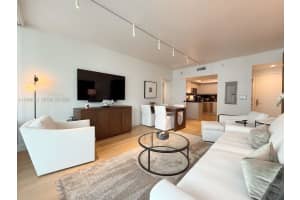 1331 Brickell Bay Dr 506 Miami, FL 33131 - MLS#A11928783