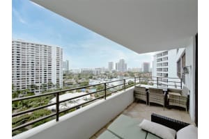 600 Three Islands Blvd 1112, Hallandale Beach 600 Three Islands Blvd 1112, Hallandale Beach