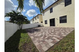 8841 W 34th Ct Hialeah, FL 33018 - MLS#A11928789