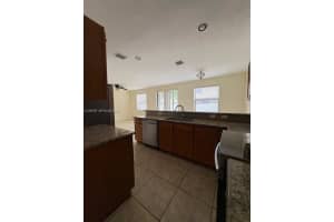 8841 W 34th Ct Hialeah, FL 33018 - MLS#A11928789