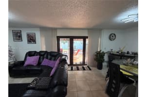 9525 Sw 148th Ave Cir Miami, FL 33196 - MLS#A11928791