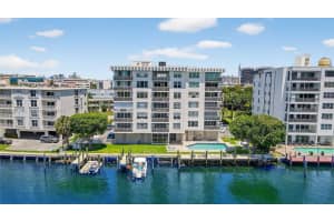 9250 W Bay Harbor Dr 5d Bay Harbor Islands, FL 33154 - MLS#A11928812