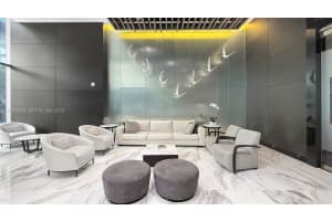 851 Ne 1st Ave 1700, Miami