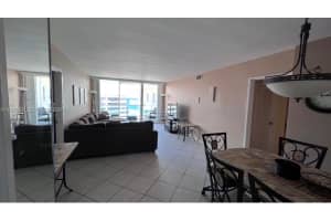 5161 Collins Ave 1701 Miami Beach, FL 33140 - MLS#A11928829