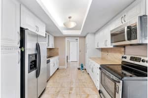 2 Grove Isle Dr B1110 Miami, FL 33133 - MLS#A11928863