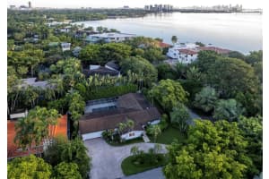 145 S Prospect Dr Coral Gables, FL 33133 - MLS#A11928868