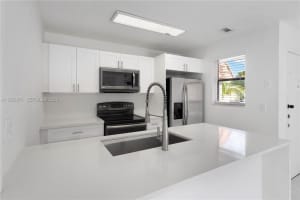 6580 W 27th Ct 58-21, Hialeah 6580 W 27th Ct 58-21, Hialeah