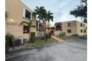 10257 Nw 9th St Cir 112-10, Miami