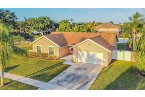 22482 Blue Marlin Dr Boca Raton, FL 33428 - MLS#A11928899