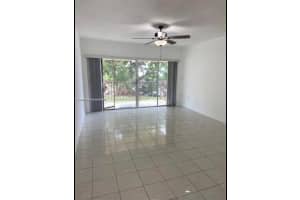 8775 Park Blvd 101, Miami