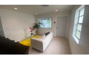 1947 Garfield St Hollywood, FL 33020 - MLS#A11928905