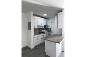 1895 Venice Park Dr APT B10, North Miami, FL 33181, - MLS#A11928912