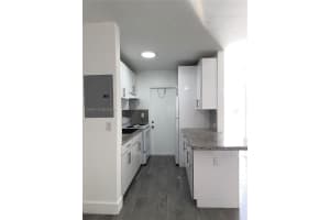 1895 Venice Park Dr APT B10, North Miami, FL 33181, - MLS#A11928912