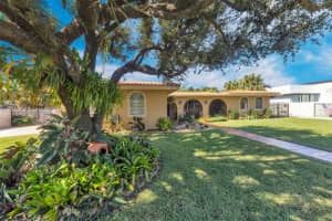 50 Sw 130th Ave Miami, FL 33184 - MLS#A11928933