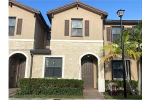 10491 W 34th Ct, Hialeah