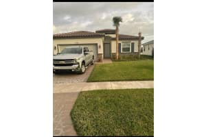 8376 Nw Greenbank Cir Port Saint Lucie, FL 34987 - MLS#A11928981