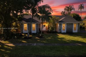 4740 N 31st Ct Hollywood, FL 33021 - MLS#A11929019