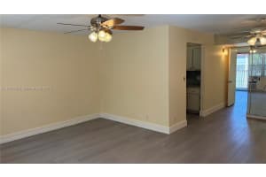 200 SW 132nd Way APT 313L, Pembroke Pines, FL 33027, - MLS#A11929052